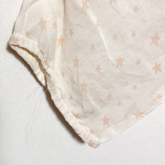 Ella Moss Womens 100% Silk Long Sleeve Blouse XS Stars Ruffle Neck‎ Sheer - Picture 8 of 9